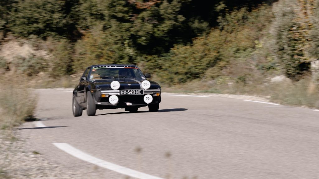 road runner pilotage film drone vidéo Sony alpha 7 iv réalisé par Matthieu Wassik