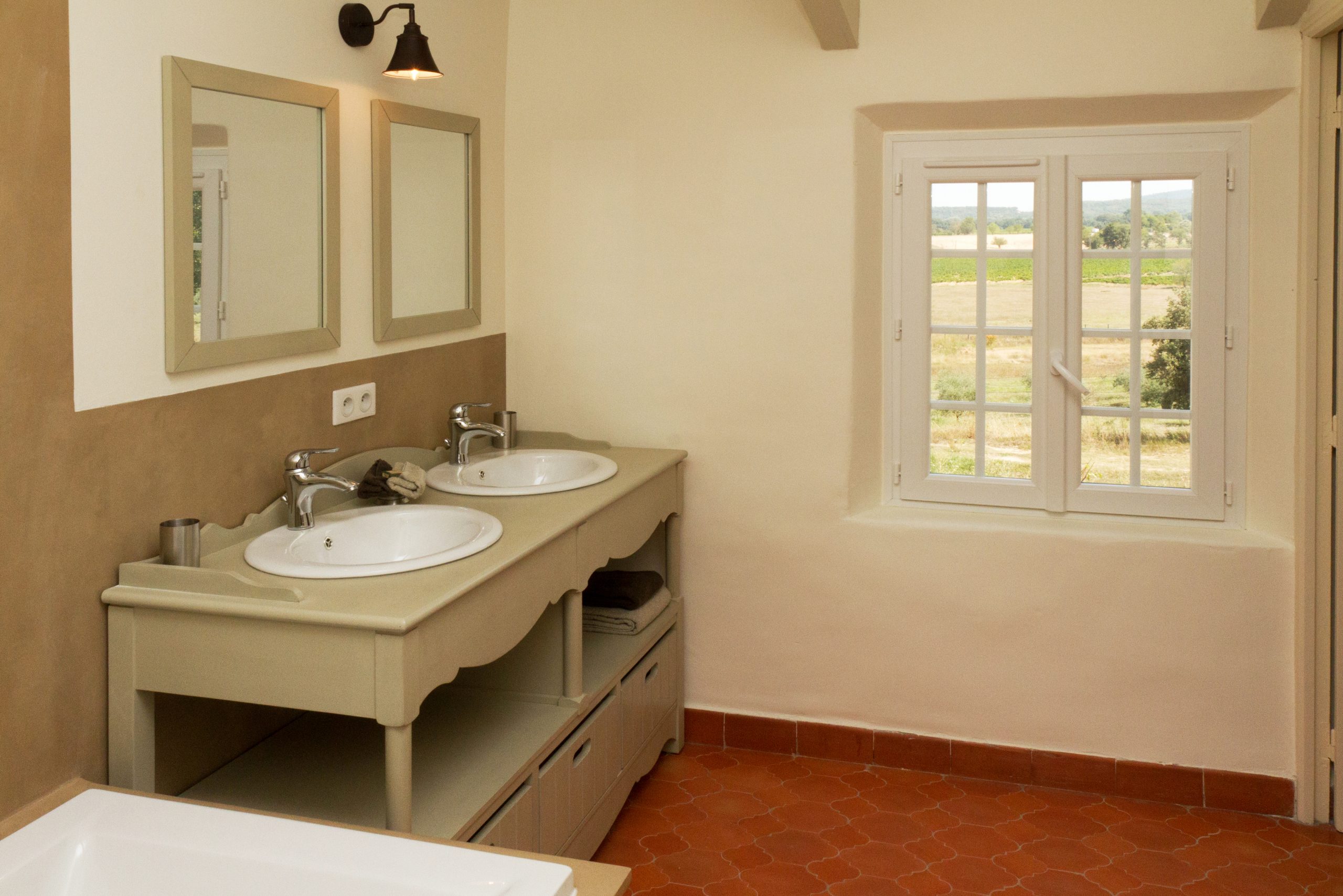 Salle de bain provençale