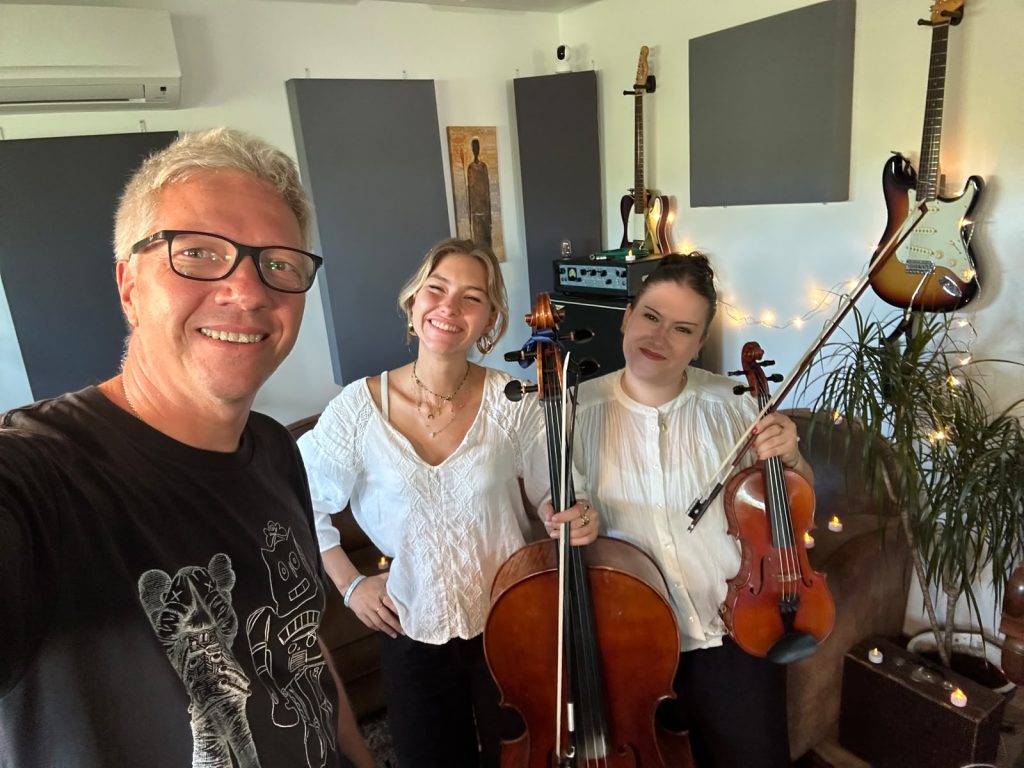 symphonic duo Maïa et Lou Anne au WET studio de MW productions avec Matthieu Wassik